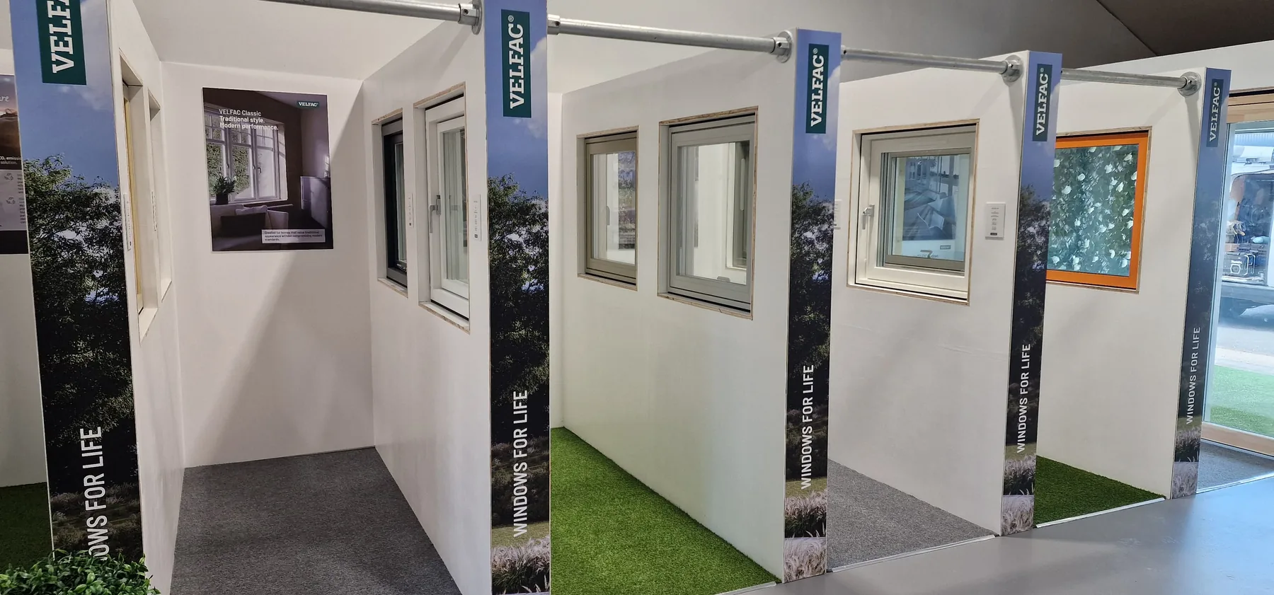 VELFAC window displays set into full-size showroom wall bays